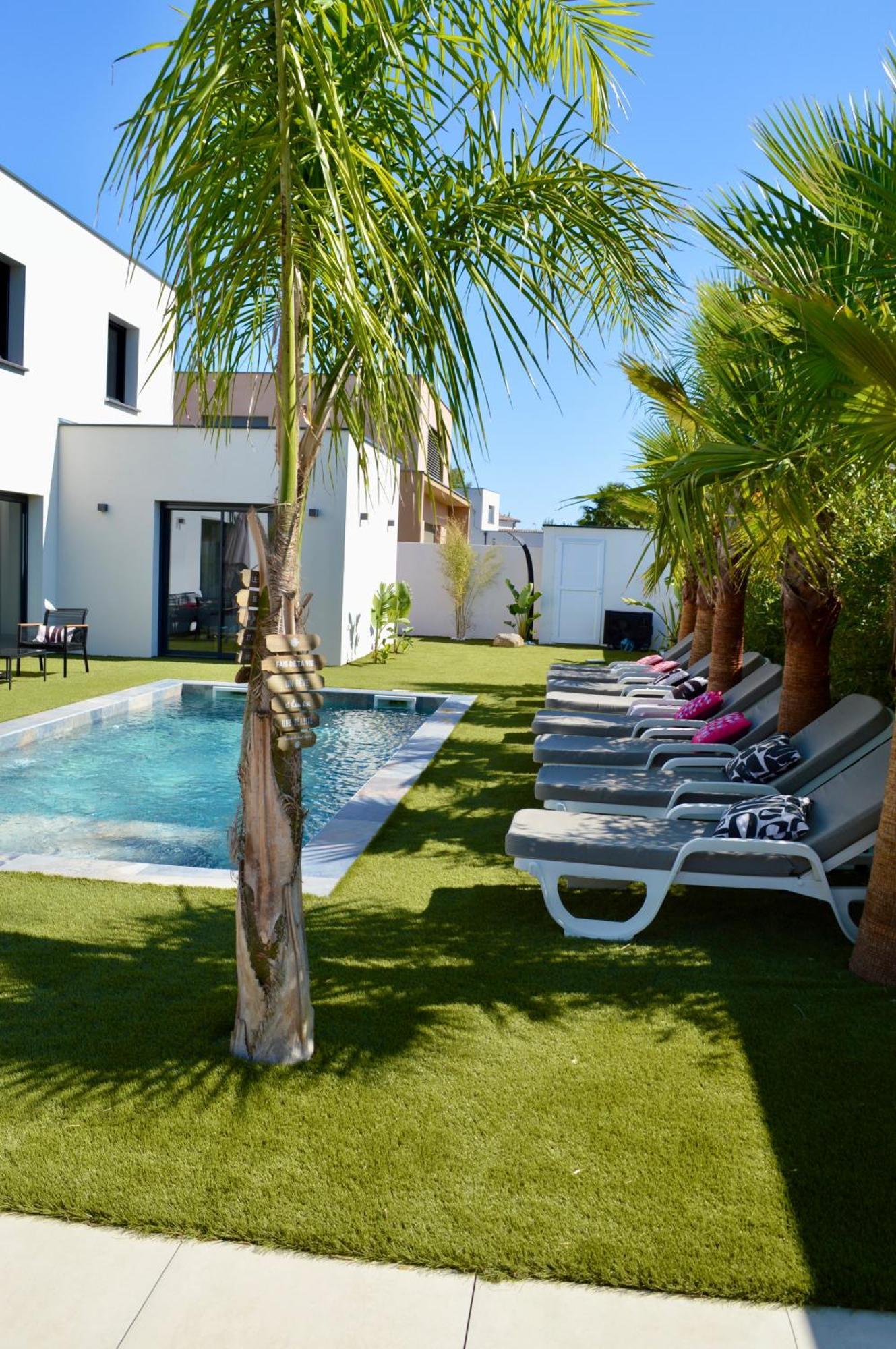 Villa Vanille Cap D Agde Luxe Piscine Chauffee 5 Etoiles *