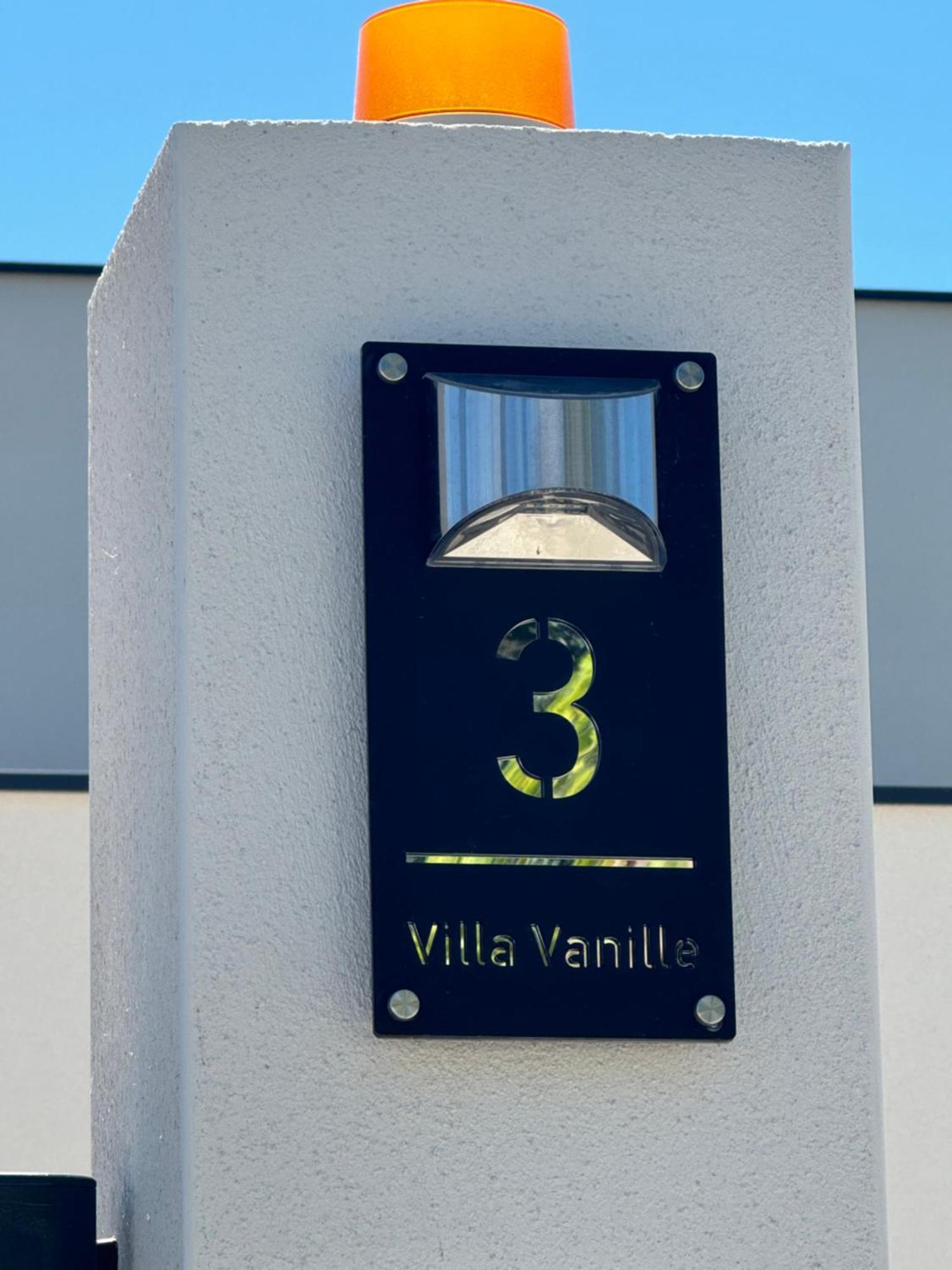Villa Vanille Cap D Agde Luxe Piscine Chauffee 5 Etoiles